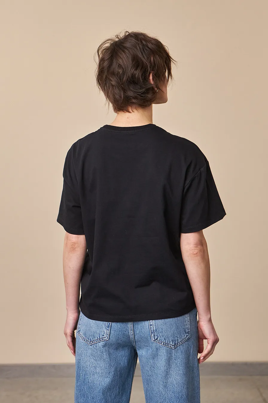 Женская футболка Stimma Леда, цвет - черный